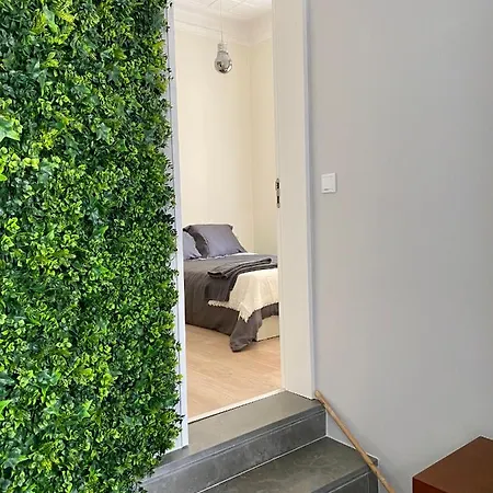 T 2 In The Heart Of *