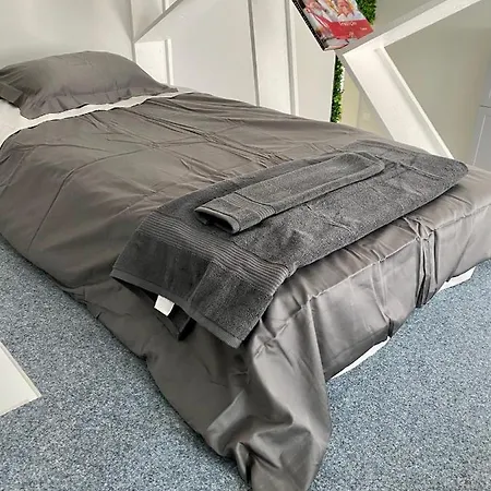 T 2 In The Heart Of Apartment Lisbon