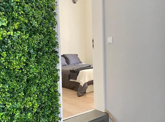 T 2 In The Heart Of *