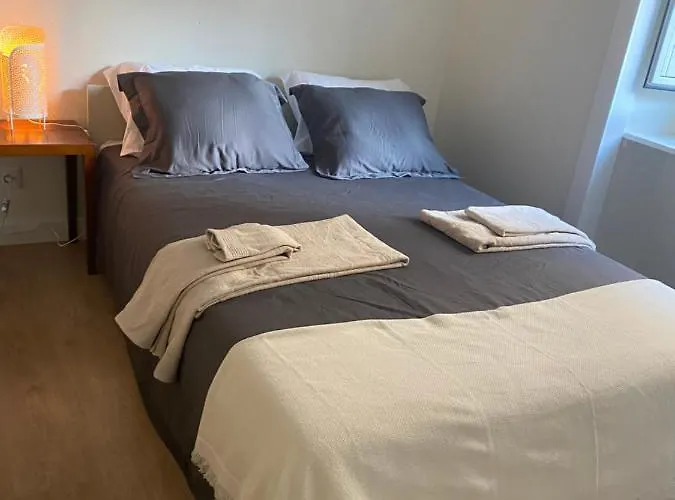 T 2 In The Heart Of Apartment Lisbon